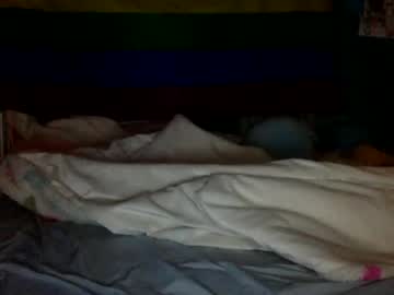 Cam for sexysnowhitestoner