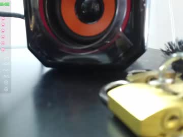 Cam for lauragomezz1