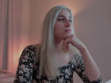 Cam for whitewidooowww