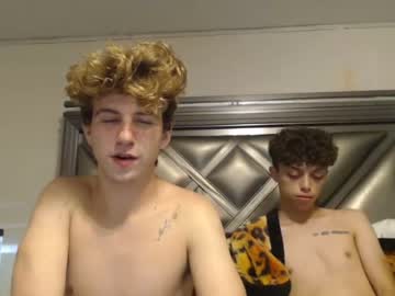 Cam for gayndepressed