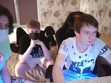 Cam for trio_friends