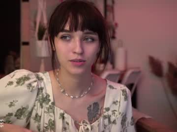 Cam for hernamewasdira