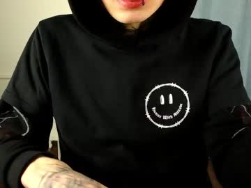 Cam for mystical_ghoul