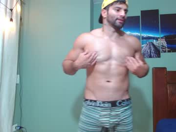 Cam for willhottwil1