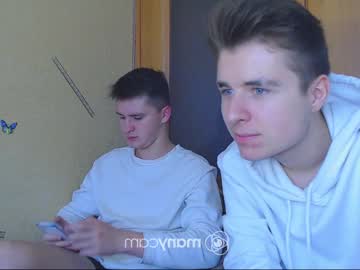 Cam for straight__fellas