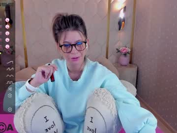 Cam for stifler_mommy