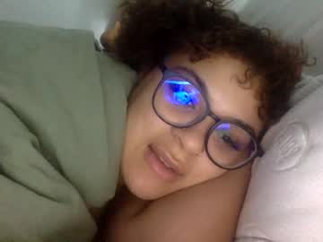 Cam for peachbananafart