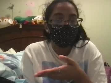 Cam for lilpocketpussy666