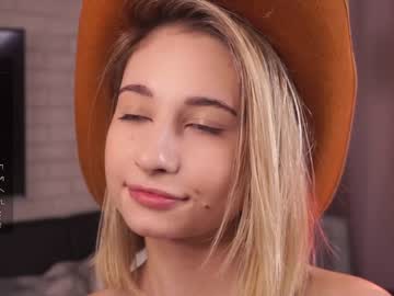 Cam for ameliajasmina