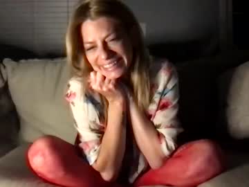 Cam for jkittenscloset