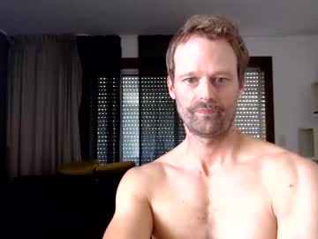 Cam for yourstraightguy