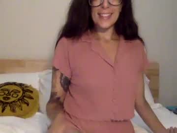 Cam for crybbgoodgirl